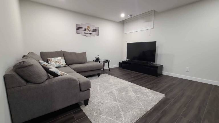 House Airdrie