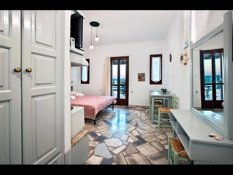 Studio with sea view, Creta, Ierapetra — photo 2