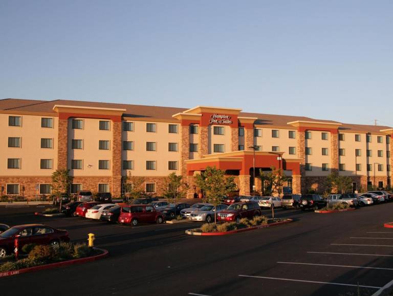Hampton Inn & Suites Folsom in Folsom, CA