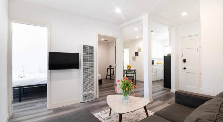 Rental apartment with 1 room for 5 persons — photo 2