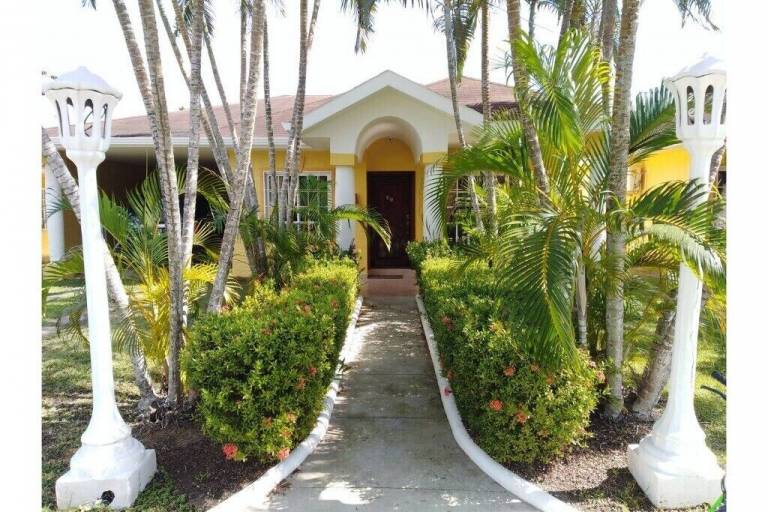 Villa  La Ceiba
