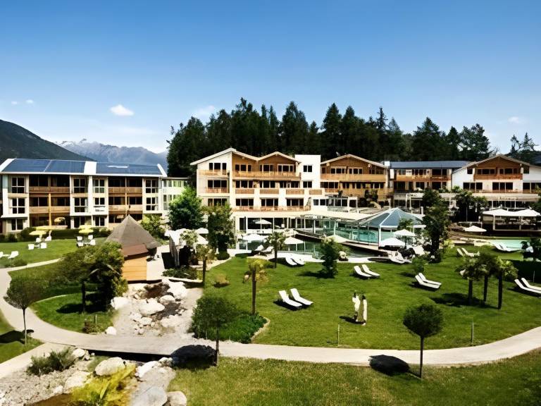 Alpiana Dolce Vita Mountain Resort & SPA in Lana