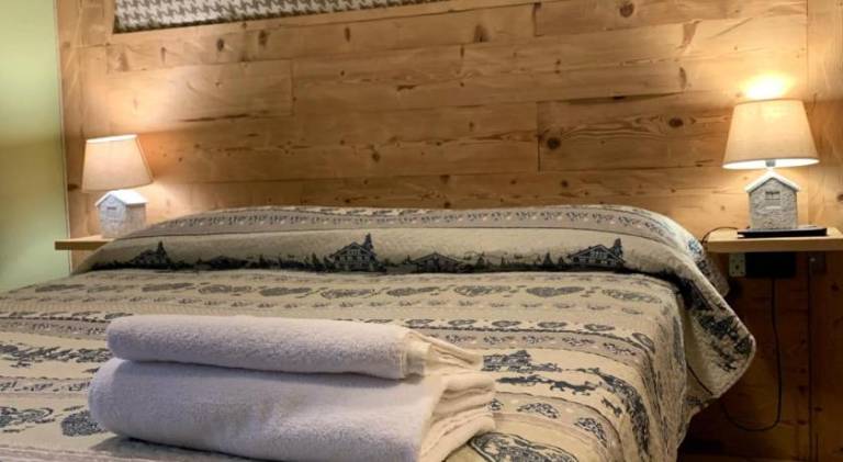 Apartment with 2 rooms for 4 persons in Jovencan