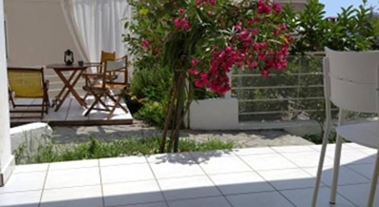 Holiday apartment with terrace — photo 3
