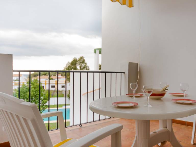 Rental apartment with pool, garden & terrace | Sea view | Beach nearby | Pet-friendly — photo 2