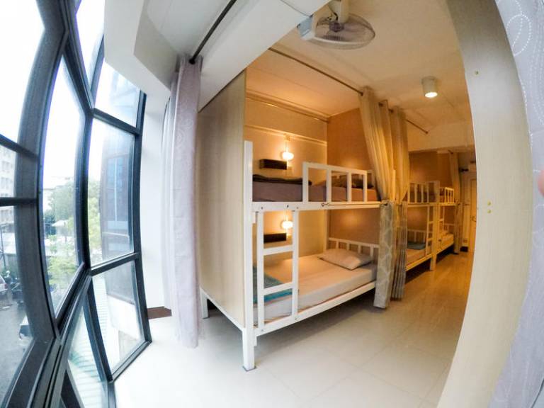 Hostel Si Phum