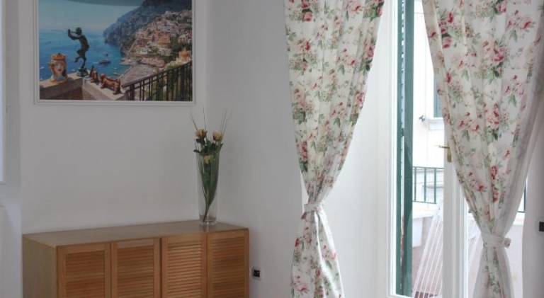 Holiday apartment with 2 rooms for 5 persons — photo 2