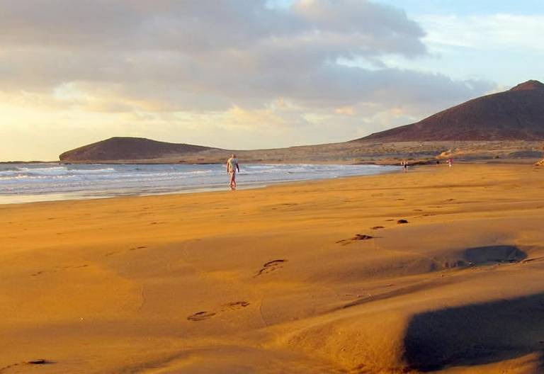 Holiday Accommodation "El Medano" with beach view — photo 2