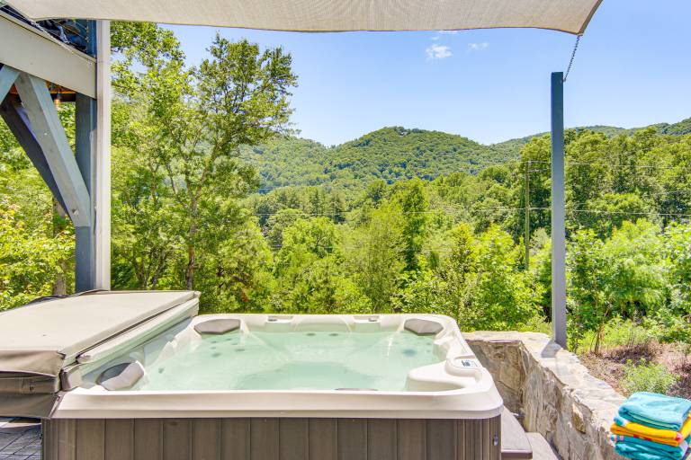Comfy Asheville Vacation Rental w/ Hot Tub! — photo 2