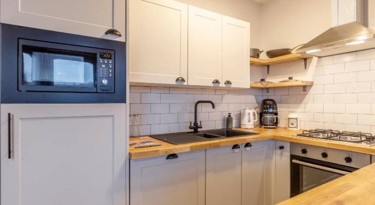 Holiday apartment with 2 rooms for 5 persons — photo 5