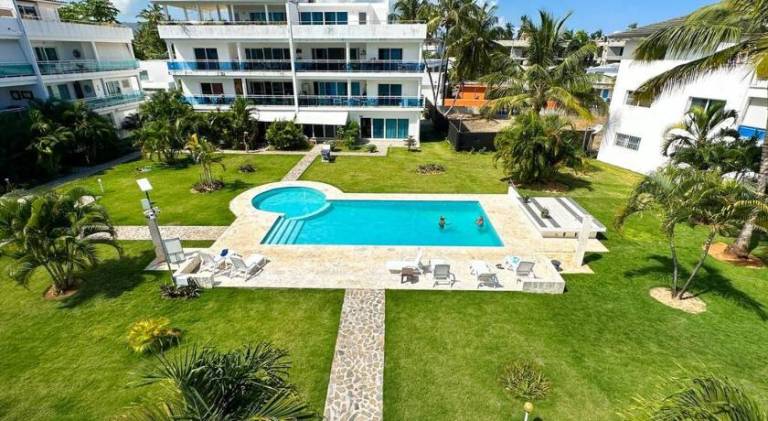 Holiday apartment with pool — photo 3