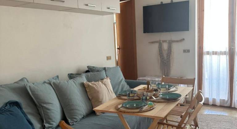 Rental apartment with 2 rooms for 4 persons — photo 2