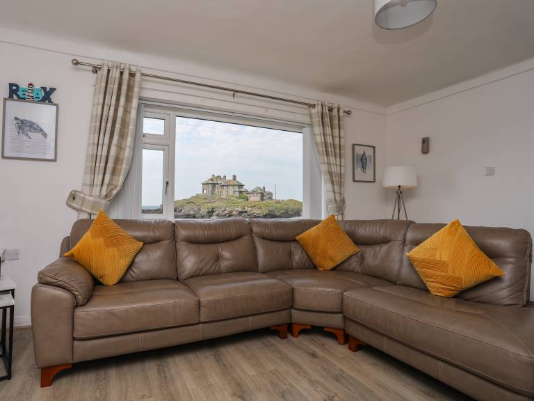 Children-friendly charming cottage with barbeque, yard & jacuzzi | Beach view | Next to the beach | Pets allowed — photo 5