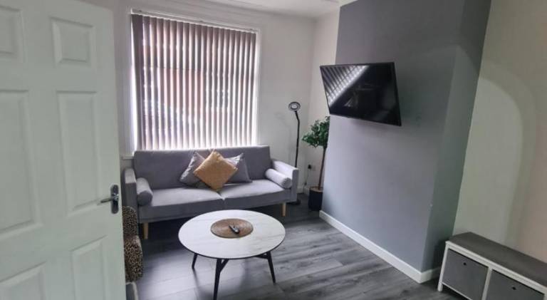 Holiday apartment with 2 rooms for 5 persons in Salford