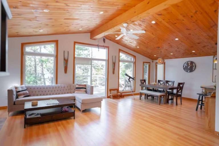 Cottage  Tiny