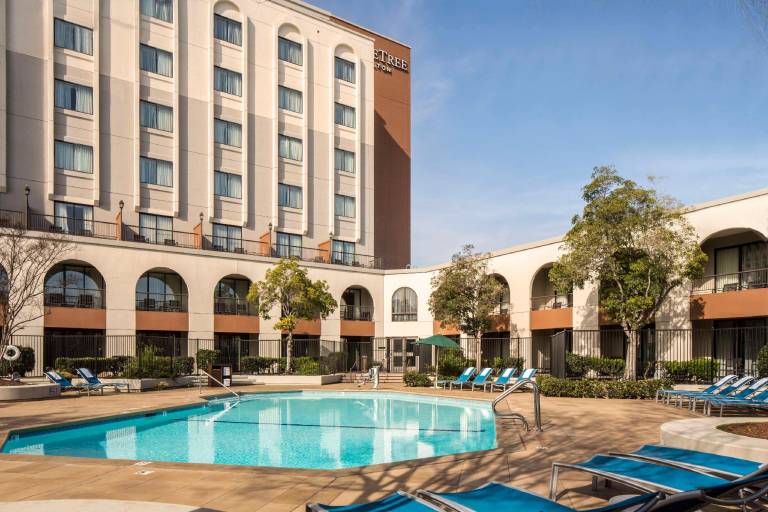 DoubleTree by Hilton Newark - Fremont — photo 3