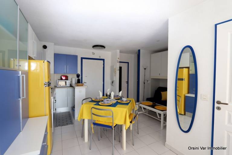 Children-friendly rental apartment with pool | Beach view | Pets allowed — photo 2