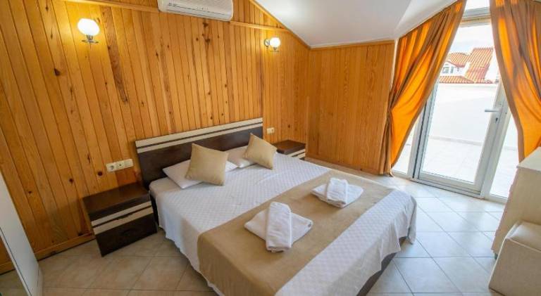 Sunset Beach Club Aqualettings Poseidon 7 — photo 2