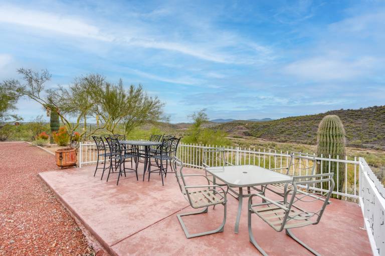 Horse Ranch Hideaway! Wickenburg Equestrian Casita — photo 3