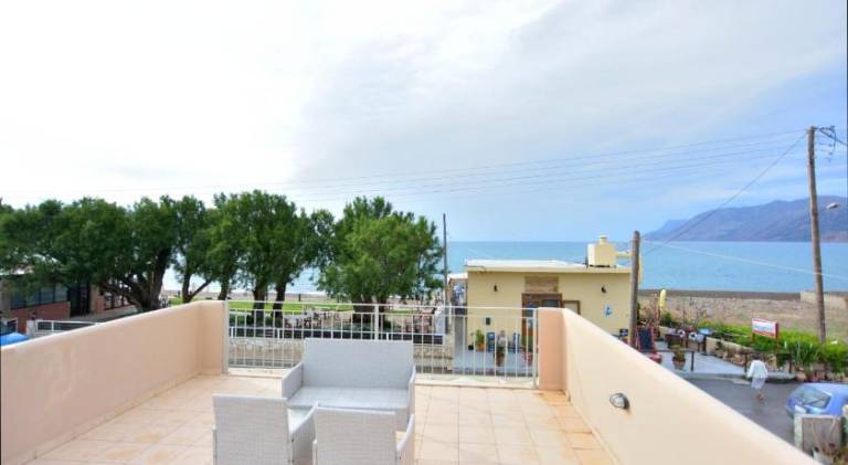 Fully equipped villa with private pool, barbecue & terrace | Close to the beach | Suitable for remote work | Pets are welcome — photo 3