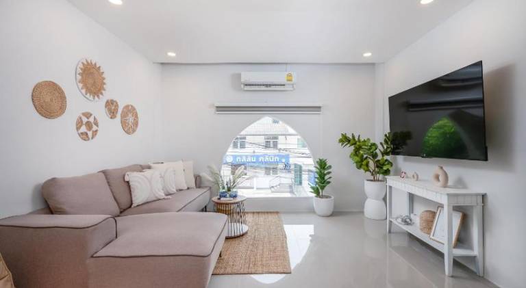 Villa | Near Wat Suan Dok in Chiang Mai