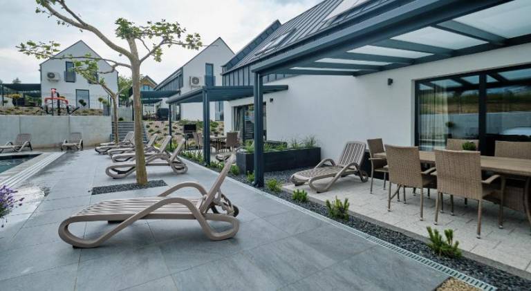 Vacation home with pool | Dogs allowed — photo 3
