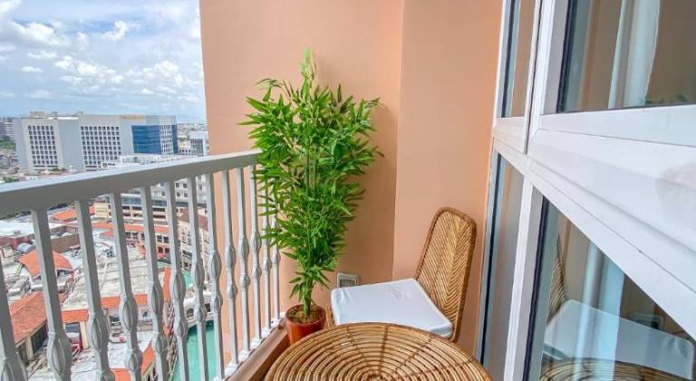Apartment with pool | Pets are welcome — photo 5