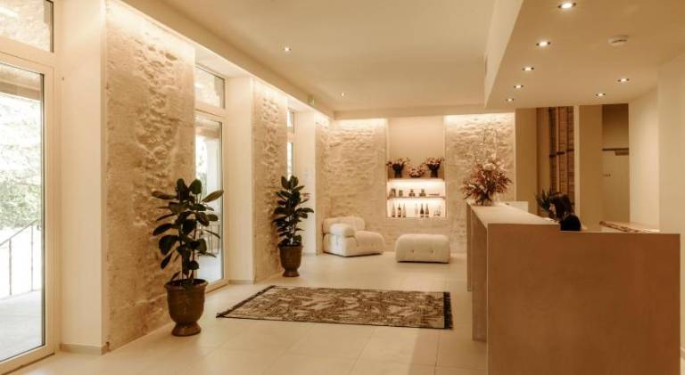 Soko Hotels-Pont du Gard — photo 2