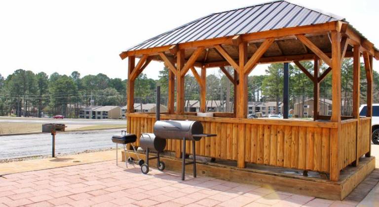 HomeTown Inn & Suites - Longview, TX — photo 5