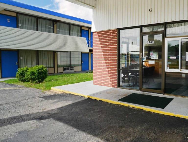 Loyalty Inn Maryville