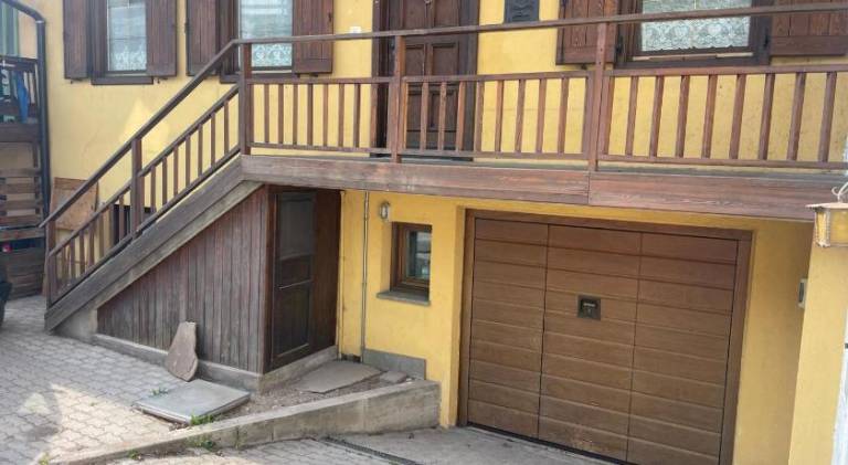 Holiday apartment with 3 rooms for 5 persons in Cavalese