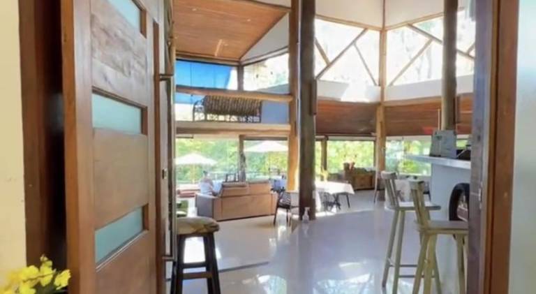 CASA DE TUCA in Ilhabela