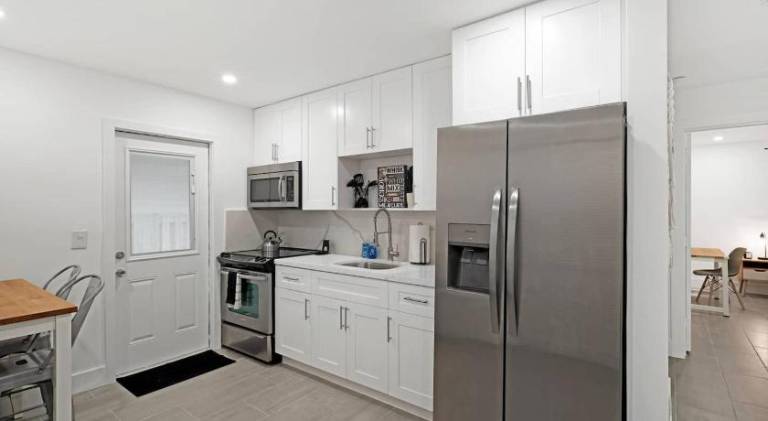 Holiday apartment with 2 rooms for 4 persons — photo 4