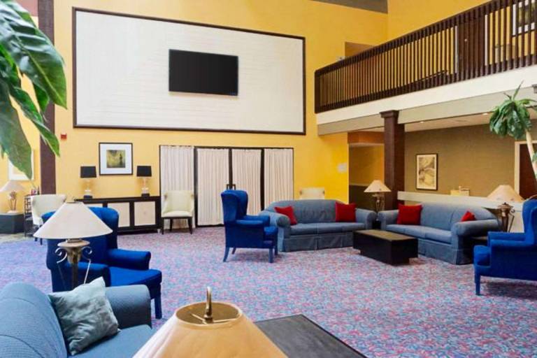 Travel Inn and Suites — photo 2