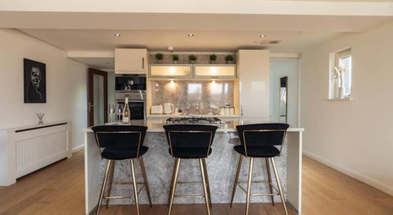 The Penthouse Suite - Luxury Like No Other — photo 4