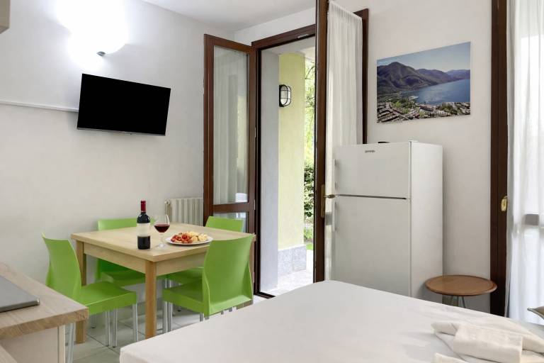Children-friendly rental apartment with garden | Mountain view | Close to the beach | Dogs allowed — photo 5