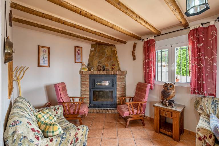 Holiday Home "Cortijo La Solana Montefrío" with Mountain Views, Private Pool and Wi-Fi — photo 4