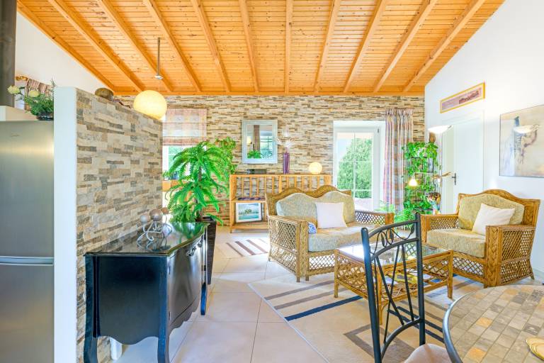 Holiday Home 'Casa Peixe - Selão Da Eira' with Sea View, Shared Pool and Wi-Fi — photo 4