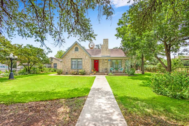House Dripping Springs
