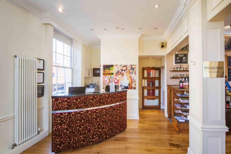 Clifton Hotel — photo 4