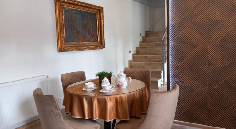 Ubytovanie s raňajkami  Harichovce