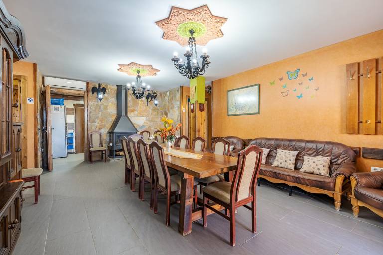 Children-friendly ample vacation home with barbeque, patio & private pool | Garden view | Perfect for remote work | Pet-friendly — photo 3