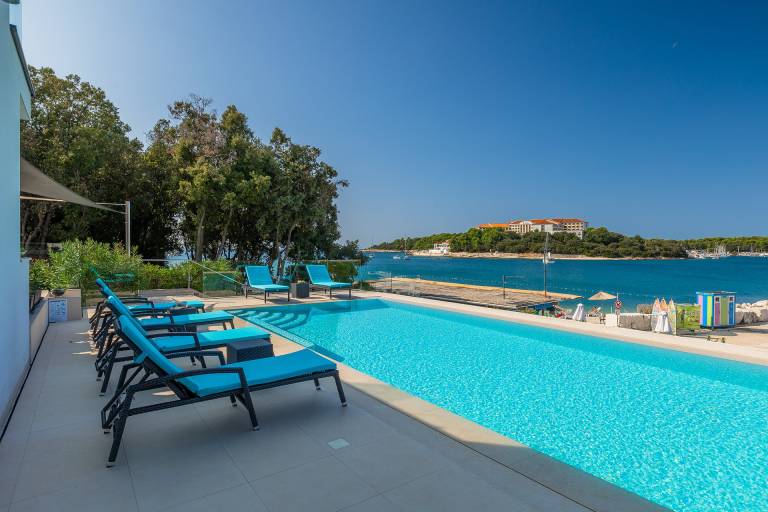 Villa  Pješčana Uvala