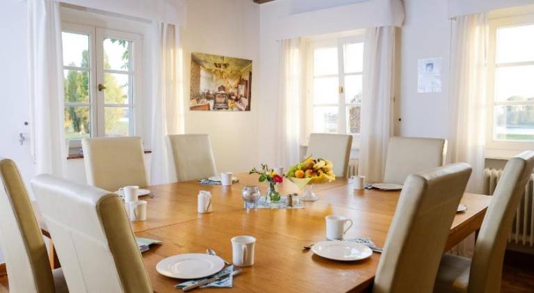 Rhein River Guesthouse - direkt am Rhein — photo 3
