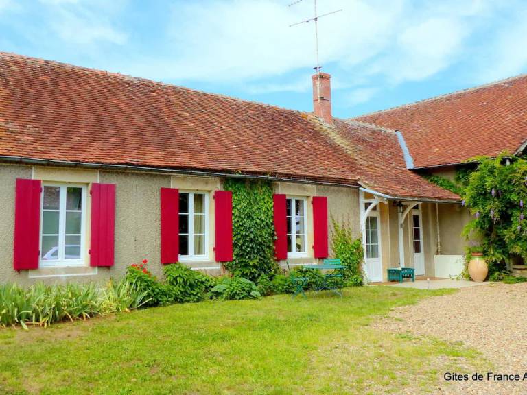 Maison de vacances Lurcy-Lévis