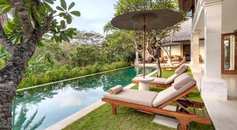 Villa with pool & jacuzzi | Dogs allowed in Karangasem