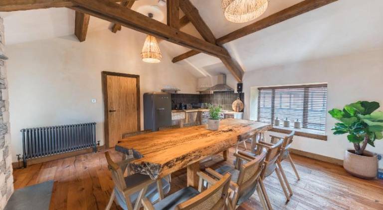 Vacation home with jacuzzi | Pets allowed in Windermere