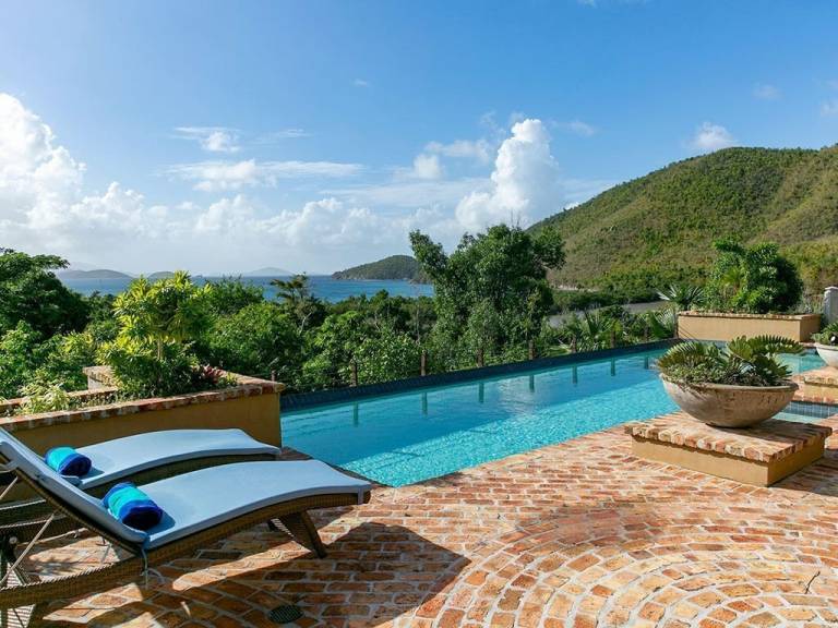 Villa Coral Bay