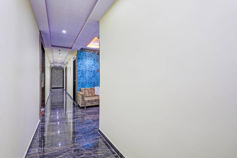 Hotel O Golden