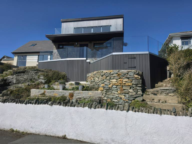 Cottage with garden & hot tub | Beach view — photo 5
